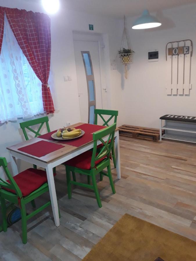 Apartamento Tri Srece Ogulin Exterior foto