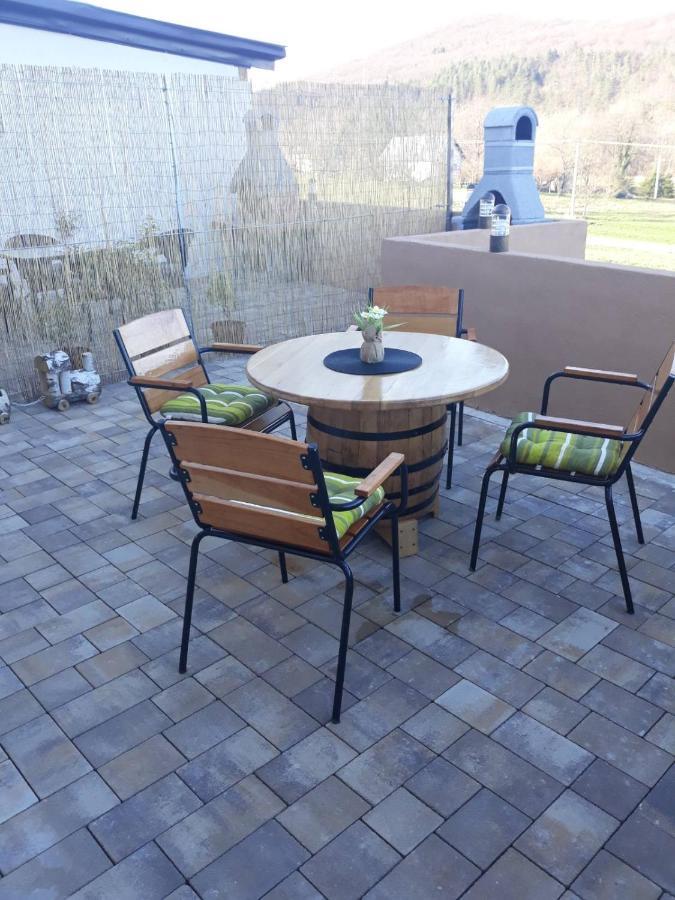 Apartamento Tri Srece Ogulin Exterior foto
